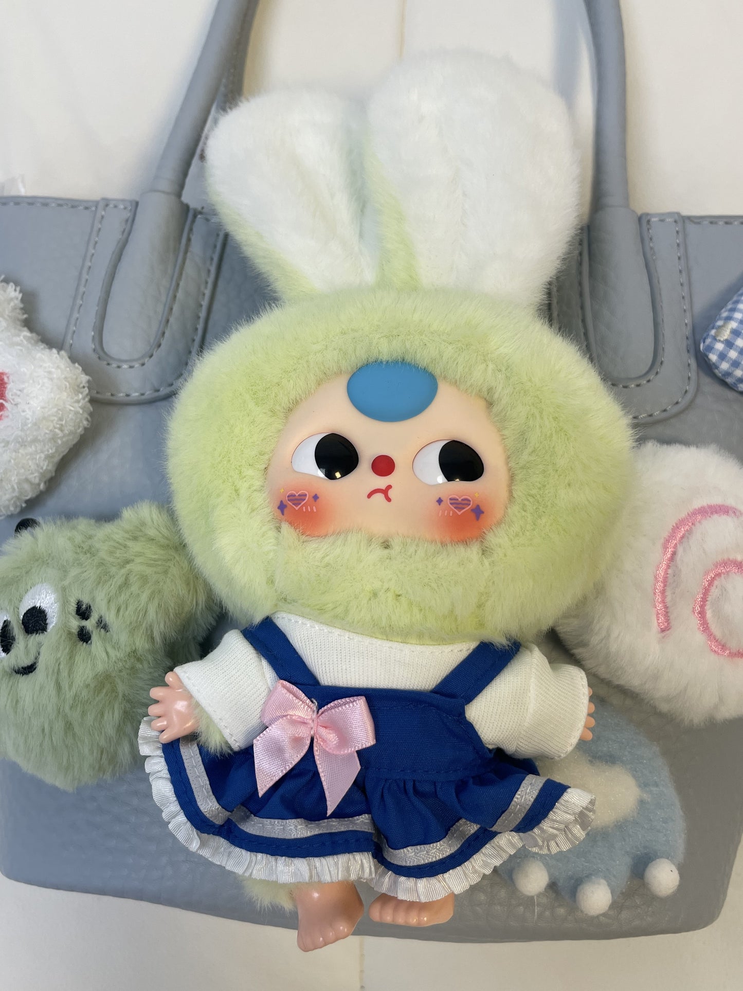 Exclusive JoJo design! Your very own stuffed toy bag