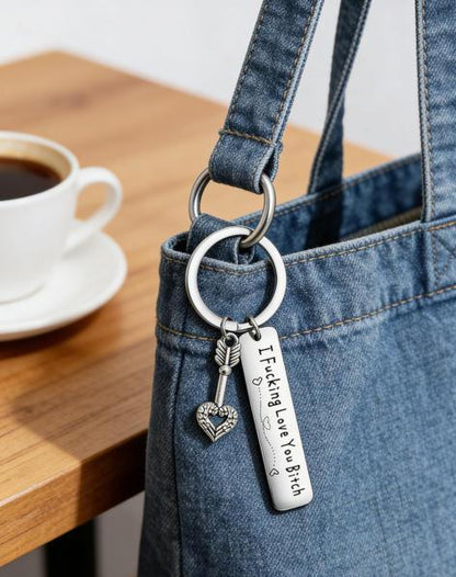 Llavero de mejores amigas para mujer, llavero de acero inoxidable grabado con la frase "I Fking Love You Bith" como regalo de cumpleaños, Navidad o amistad para tu mejor amiga, mejores amigas, bff.