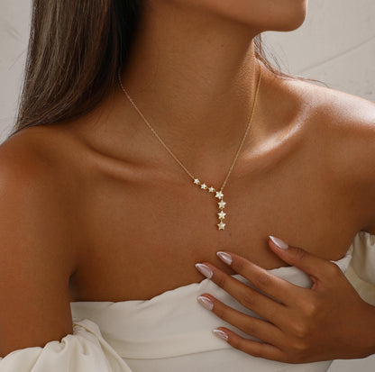 Crystal Dainty Star Necklace for Women 18K Gold Plated Star CZ Charm Statement Y-Necklace Gold/Silver Shining Exquisite Choker Necklace for Women Adjustable Jewelry Gifts