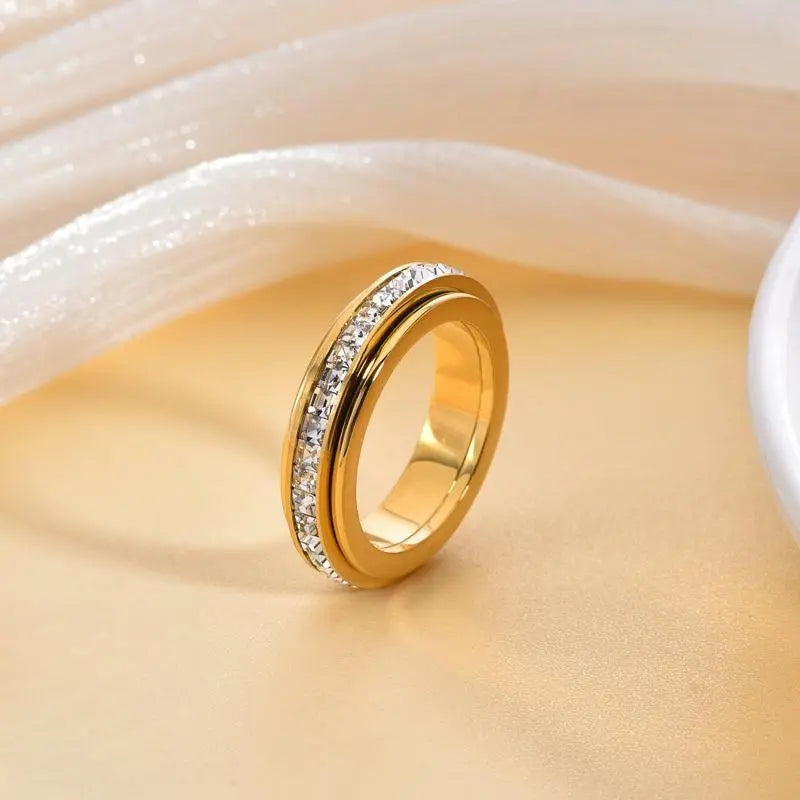 Anillos de ansiedad para mujeres y hombres Anillos de banda giratorios de acero de titanio con circonita cúbica para alivio del estrés y promesa de boda Ajuste cómodo Talla 5 a 12