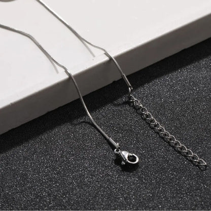 Elegant Silver Snake Chain Necklace – Timeless Style for Every Occasion