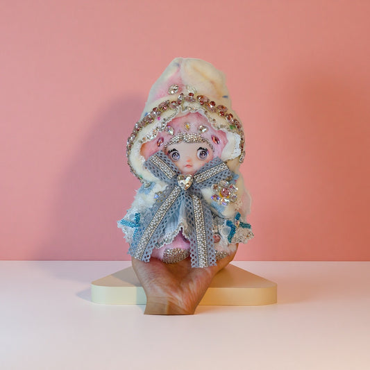 nommi diamond doll
