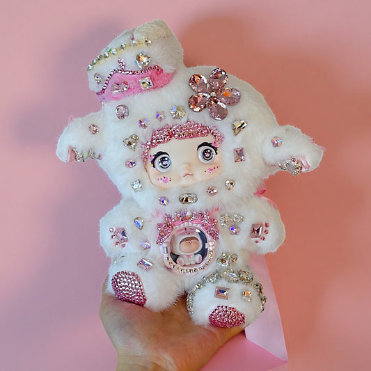 nommi diamond doll