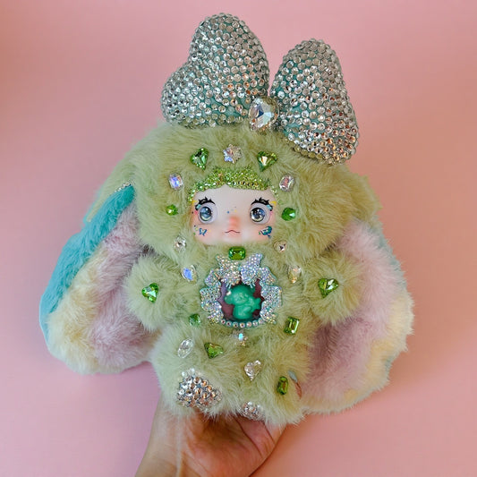 nommi diamond doll